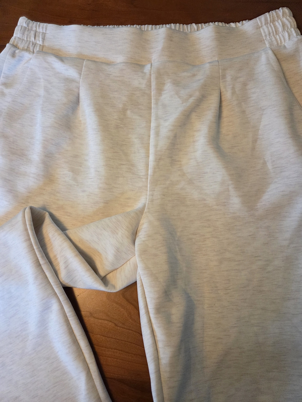 Avia Taupe and Cream Woman's Scuba Pant Bundle - Picture 11 of 12